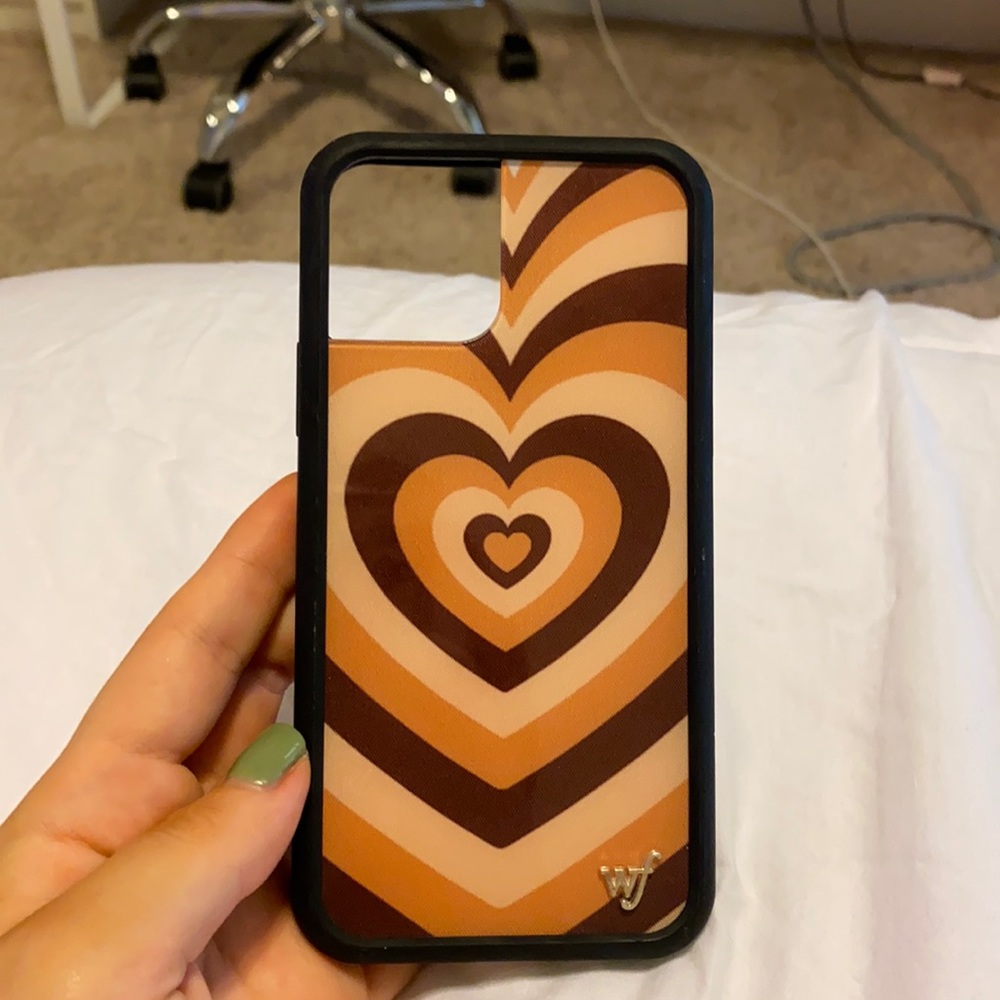 Wildflower case - iPhone 11pro -Latte love